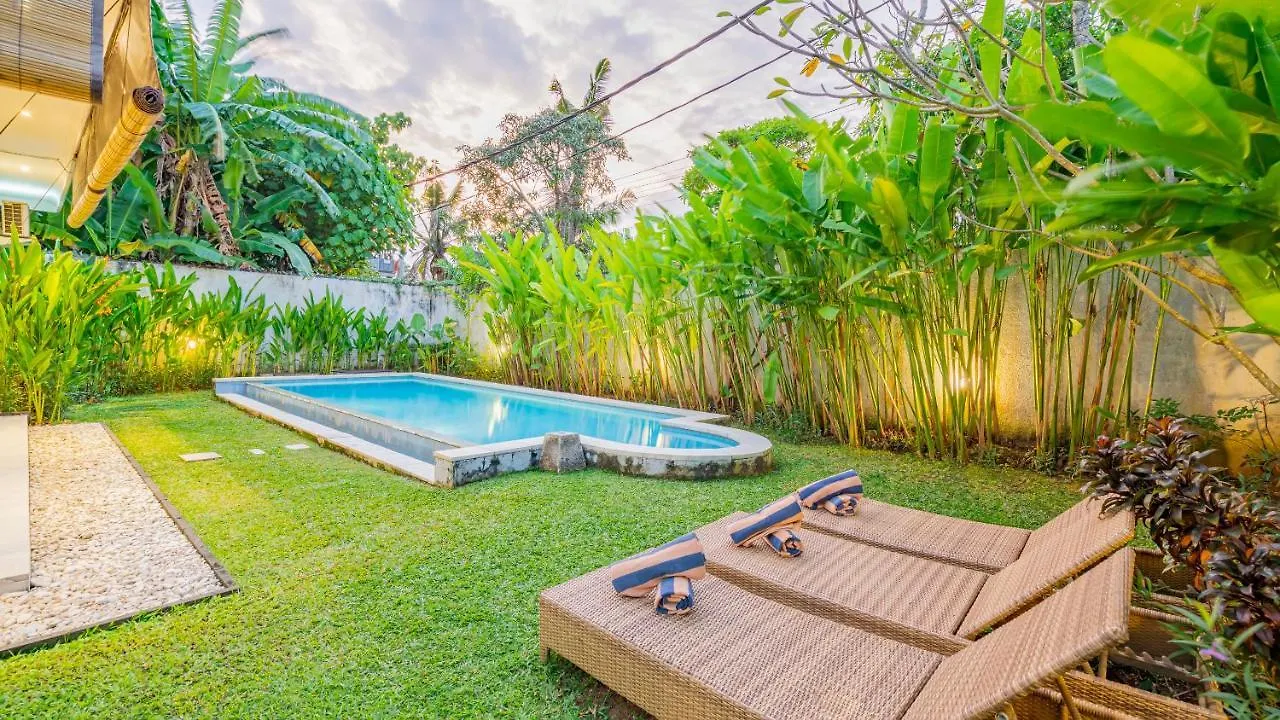 Av Villa Harmony Seminyak